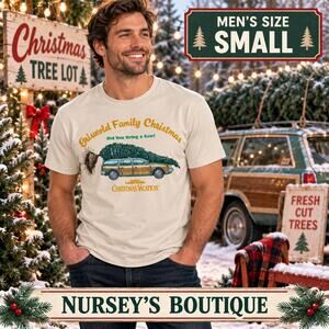 National Lampoon Christmas Vacation Griswold Graphic Tee Men’s Small